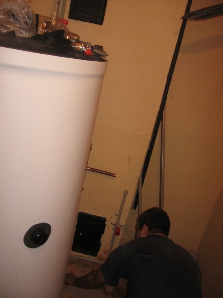 Rekonstrukce topného systému - Bystřice - Instalace nepřímotopného ohřívače 400l 2x spirála pro UT a solární panely